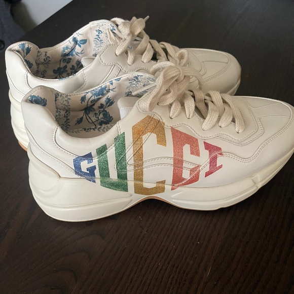 WOMEN'S GUCCI RHYTON SNEAKER size 37 - Picture 1 of 3